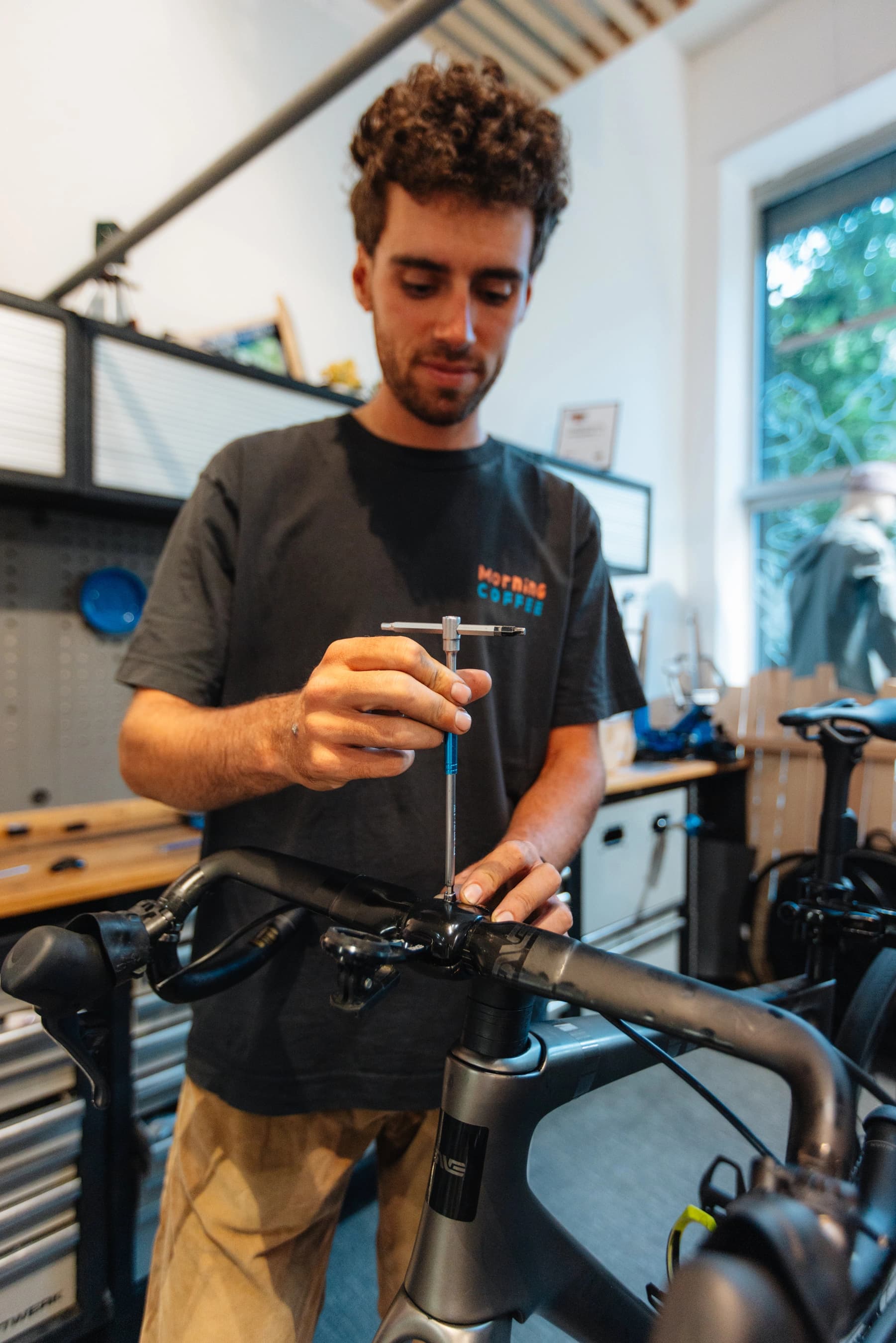 Outils de précision rangés dans l'atelier Hors Catégorie